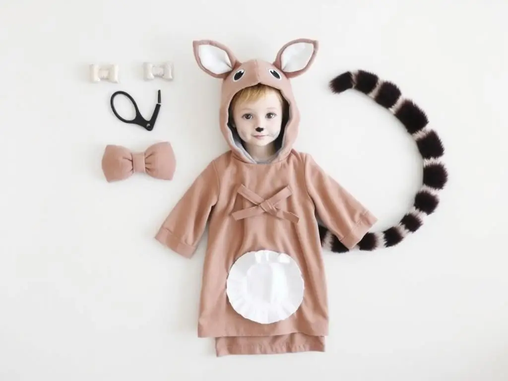 Dziecięcy strój zwierzątka z bajki z uszami i ogonem